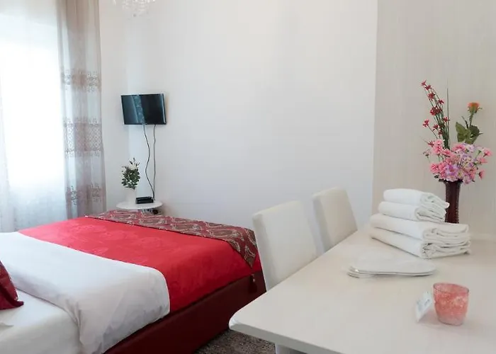 Ca' Rebeka Venice - Atika & Atif 3* Mestre
