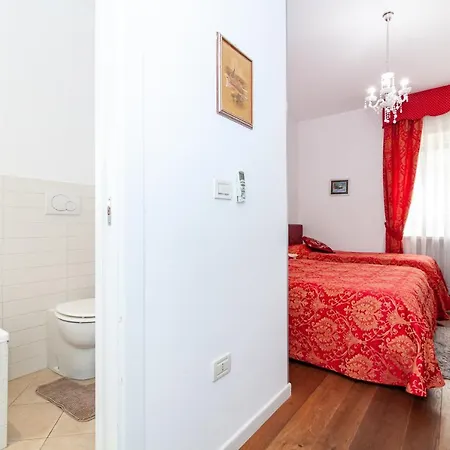Guest house Ca' Rebeka Venice - Atika & Atif