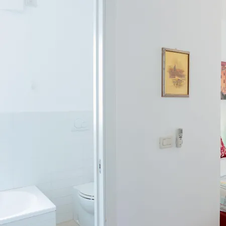 Ca' Rebeka Venice - Atika & Atif Casa de hóspedes 3*