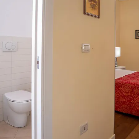 Ca' Rebeka Venice - Atika & Atif Affittacamere 3*