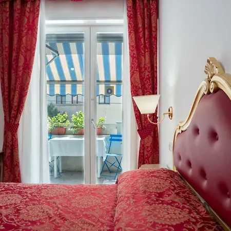 Ca' Rebeka Venice - Atika & Atif 2* Mestre