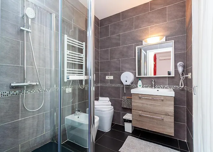 Ca' Rebeka Venice - Atika & Atif 3* Mestre