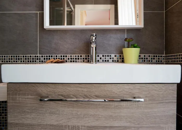 Ca' Rebeka Venice - Atika & Atif 3* Mestre