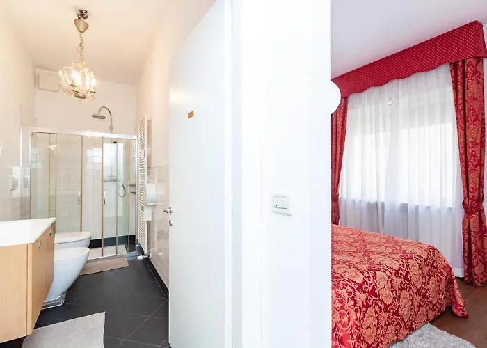 Ca' Rebeka Venice - Atika & Atif 게스트하우스 3*